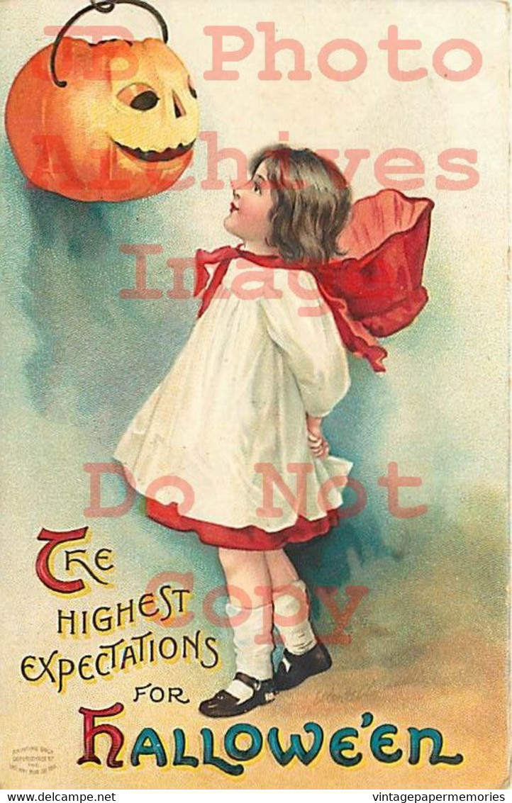 258531-Halloween, IAP No 1237-1, Ellen Clapsaddle,Girl & Jack O Lantern Hanging On Wall - Halloween