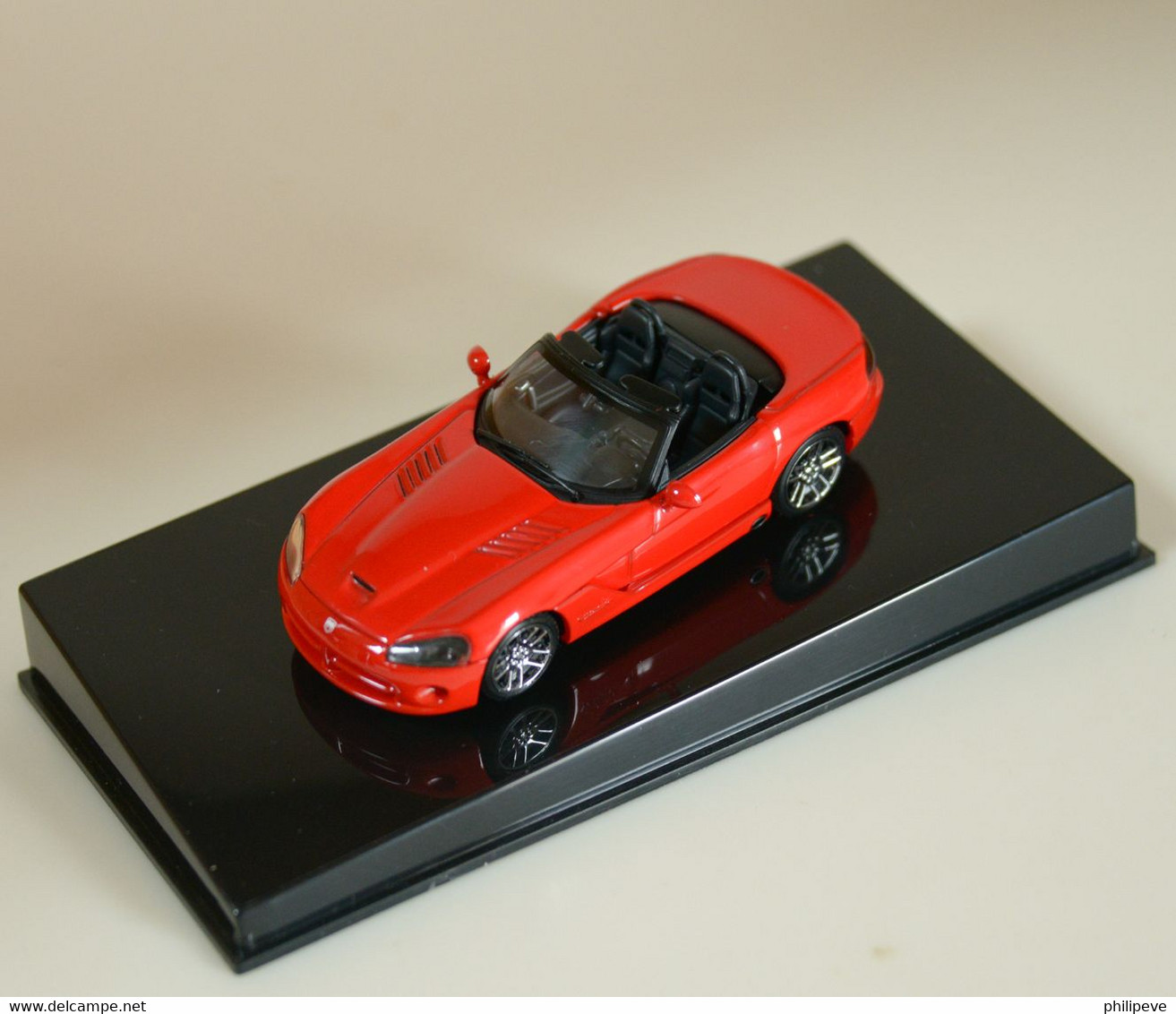 DODGE Viper SRT-10 2003 - AUTO-ART 1:43 - AutoArt