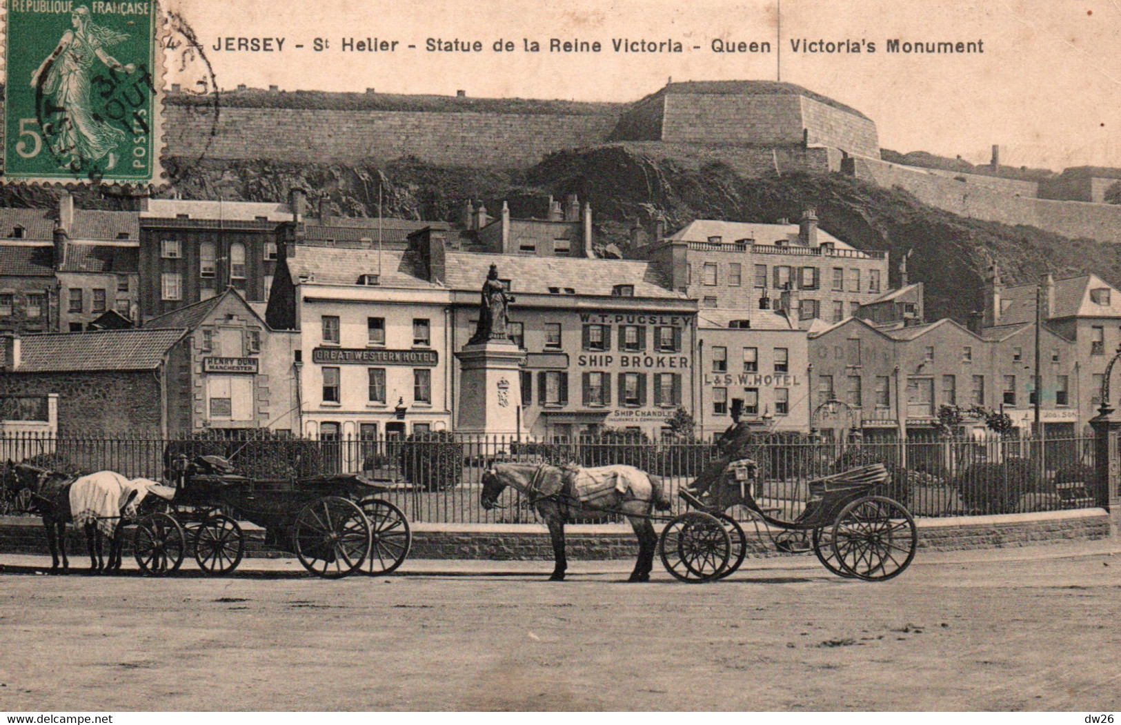 Ile De Jersey - St Saint Hélier - Statue De La Reine Victoria (Queen Victoria's Monument) Attelage - Carte N° 4 - Plemont