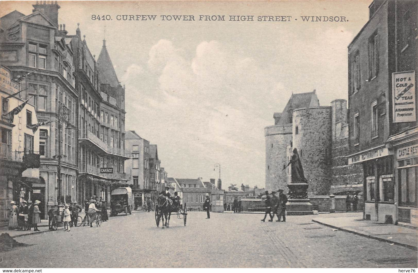 ROYAUME-UNI - WINDSOR - Curfew Tower From Higt Street - Windsor