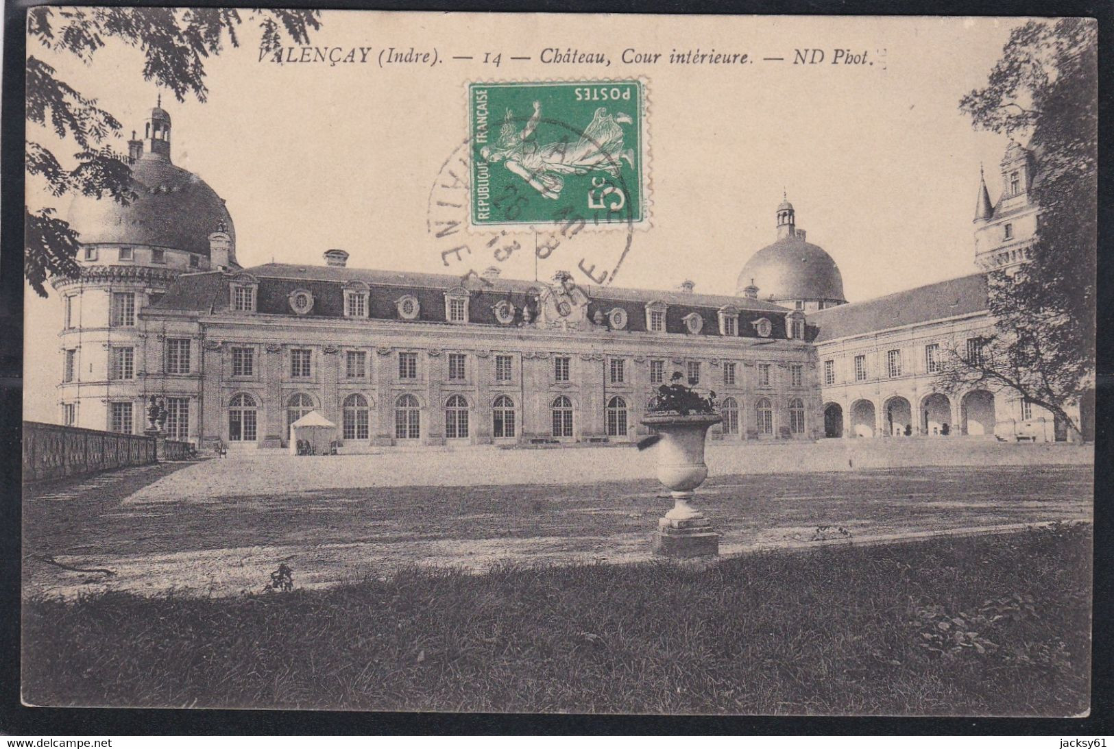 36 - Valençay - Château, Cour Intérieur - Autres & Non Classés