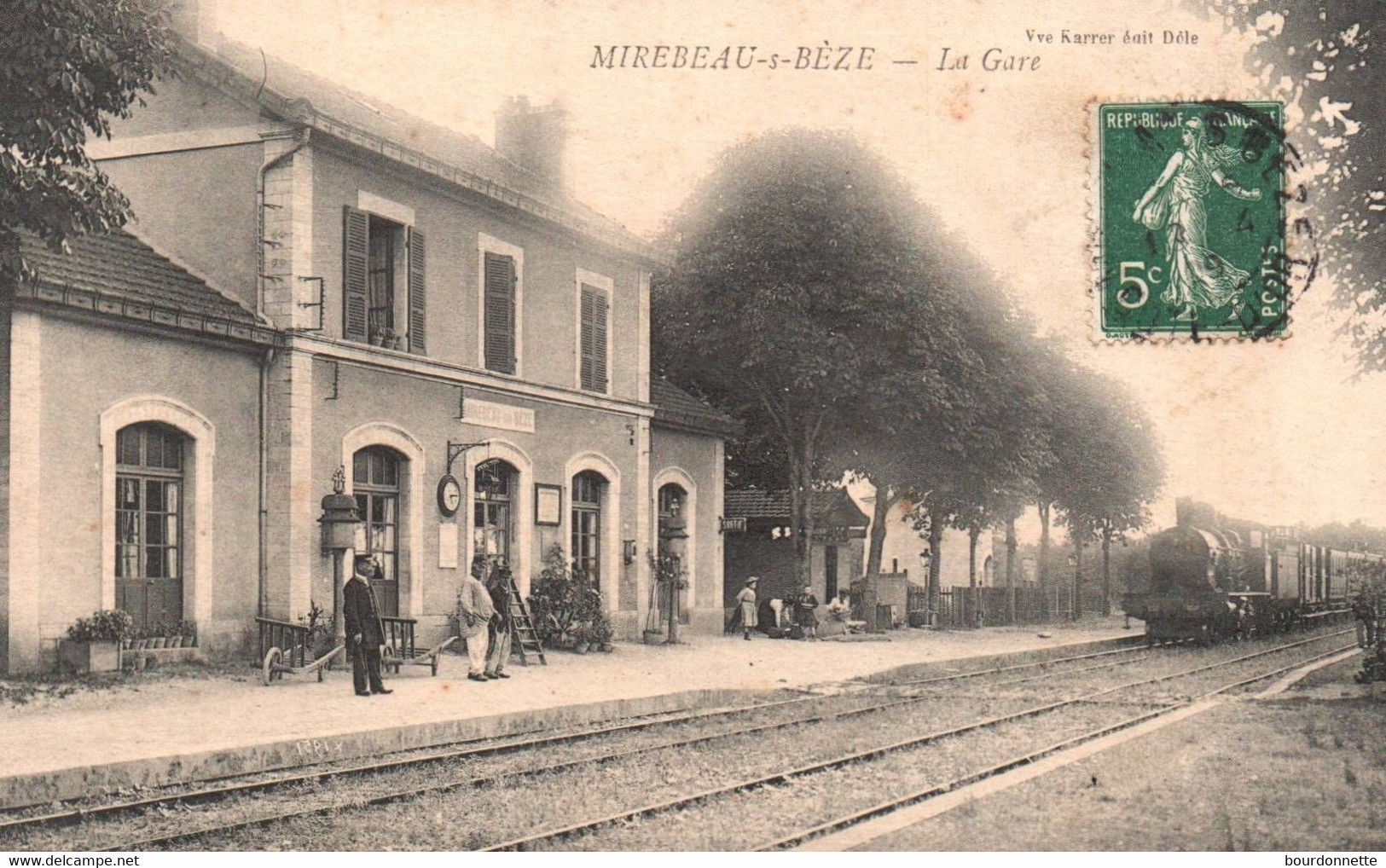 MIREBEAU SUR BEZE LA GARE AVEC LE TRAIN - Mirebeau