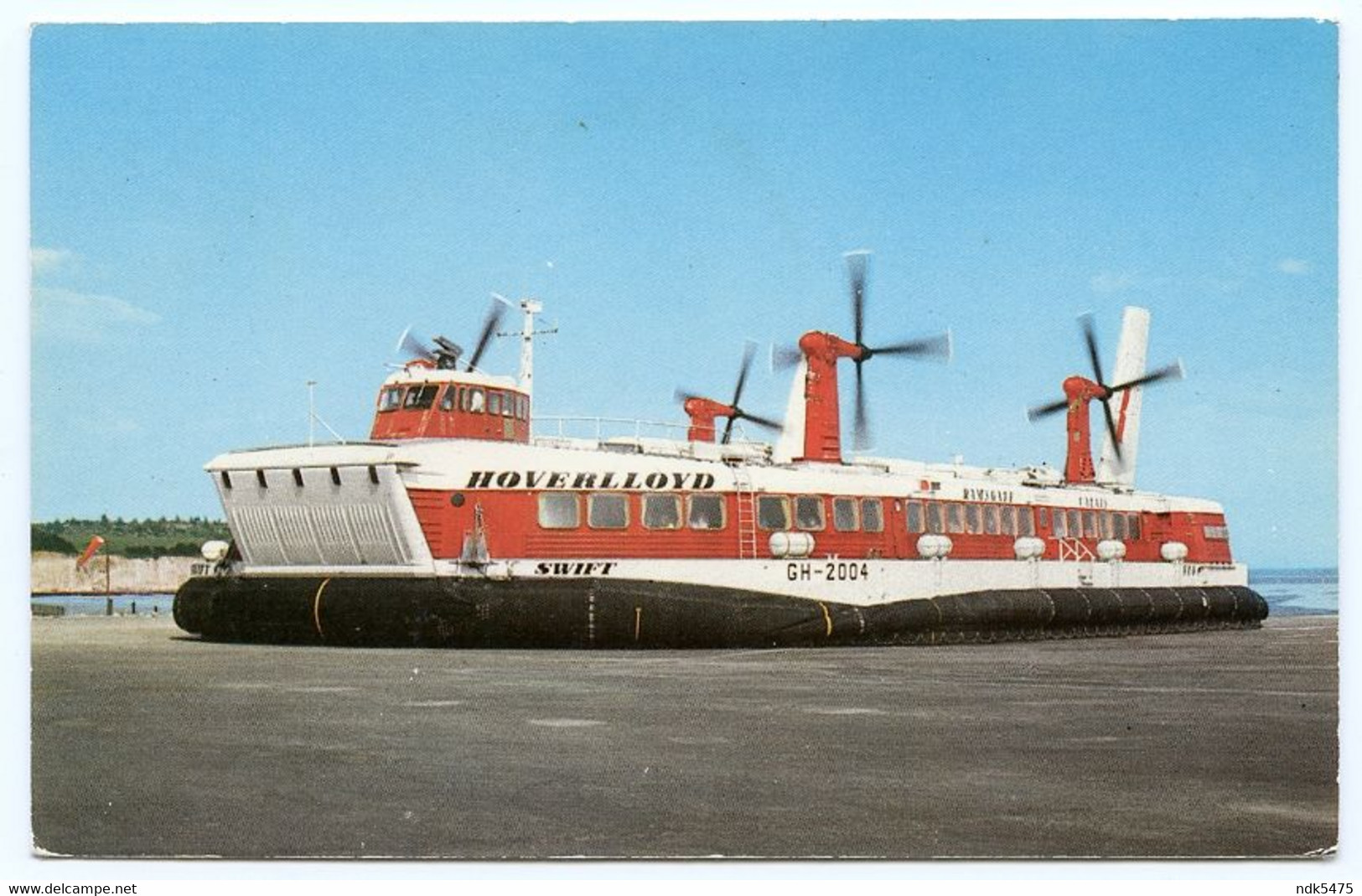 S. R. N. 4. HOVERCRAFT HOVERLLOYD SWIFT, PEGWELL BAY - Hovercrafts