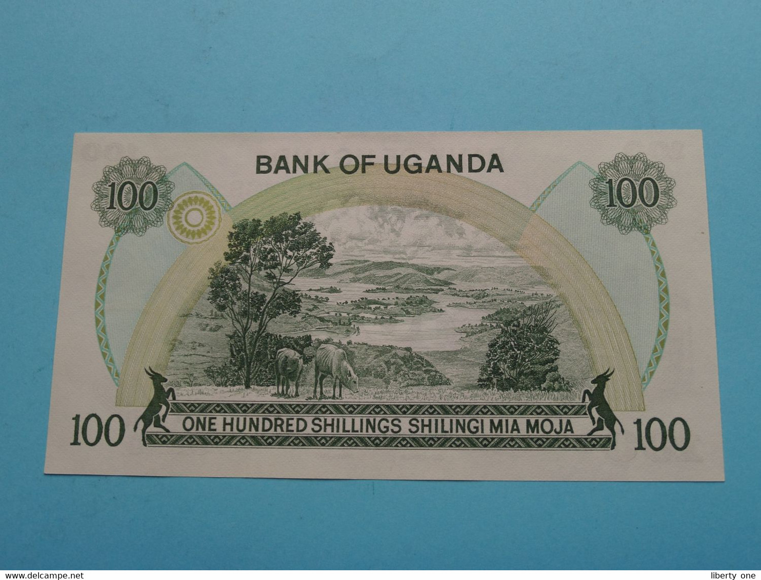 100 One Hundred Shillings - Shilingi Mia Moja () Bank Of UGANDA ( D/I45984952 ) ( For Grade See SCAN ) UNC ! - Ouganda