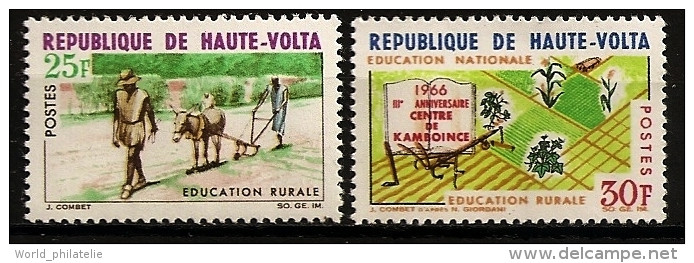 Haute Volta 1966 N° 173 / 4 ** Education Rurale, Agriculture, Âne, Charrue, Labour, Herse, Maïs, Coton, Riz, Arachide - Haute-Volta (1958-1984)