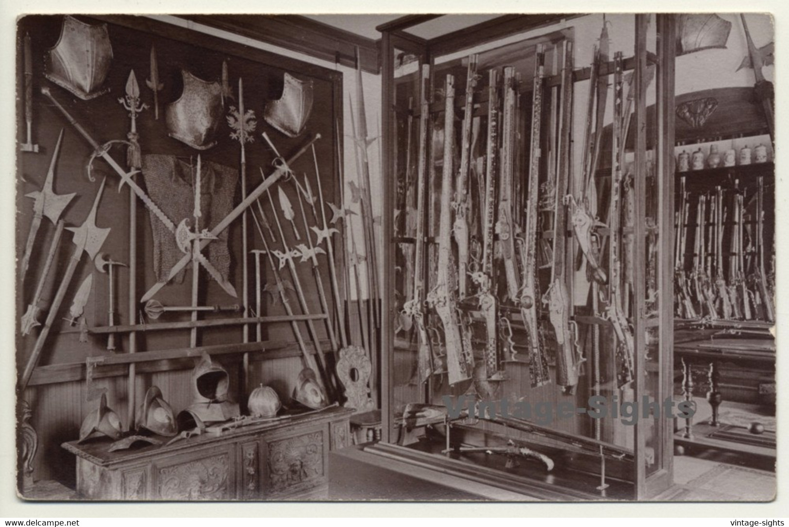Gun Shop Exhibition: Swords, Armors & Pistols (Vintage RPPC Sepia ~1910s/1920s) - Tir (Armes)