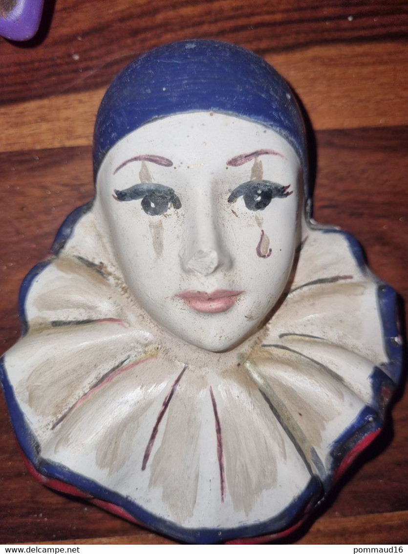 Petit Masque En Forme De Pierrot - Fasching & Karneval