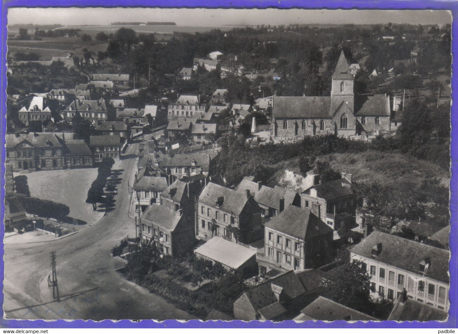 Carte Postale 76. Fontaine-le-Dun  Vue D'avion    Très Beau Plan - Fontaine Le Dun