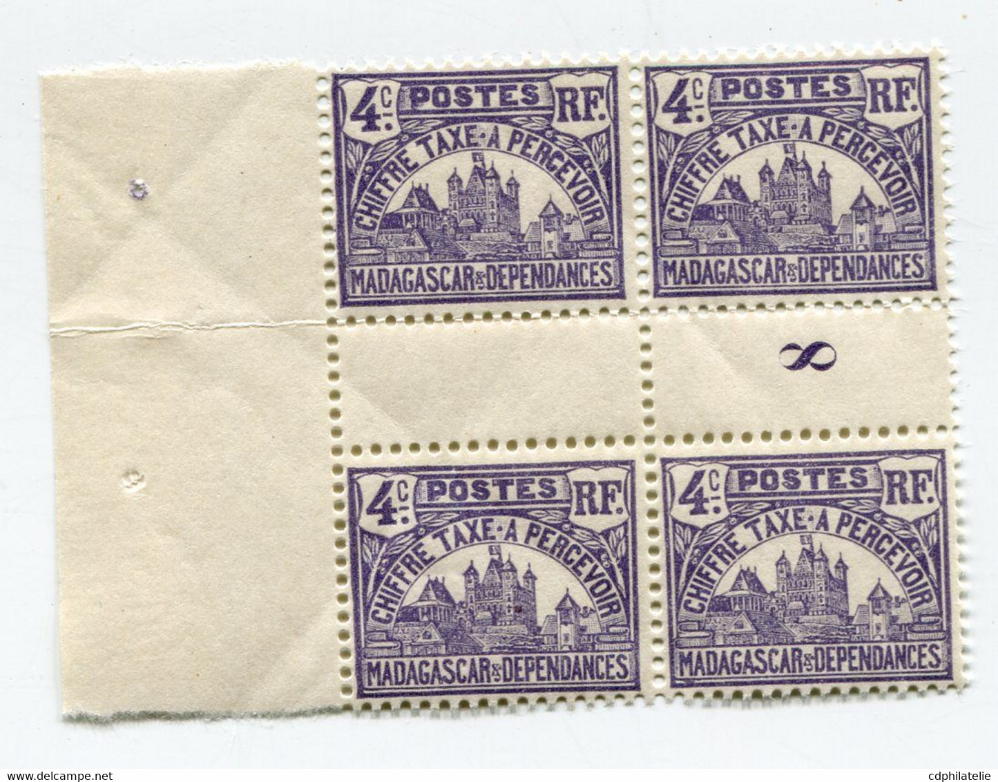 MADAGASCAR TAXE N°9 ** EN BLOC DE 4 AVEC MILLESIME 8  ( 1908 ) - Timbres-taxe