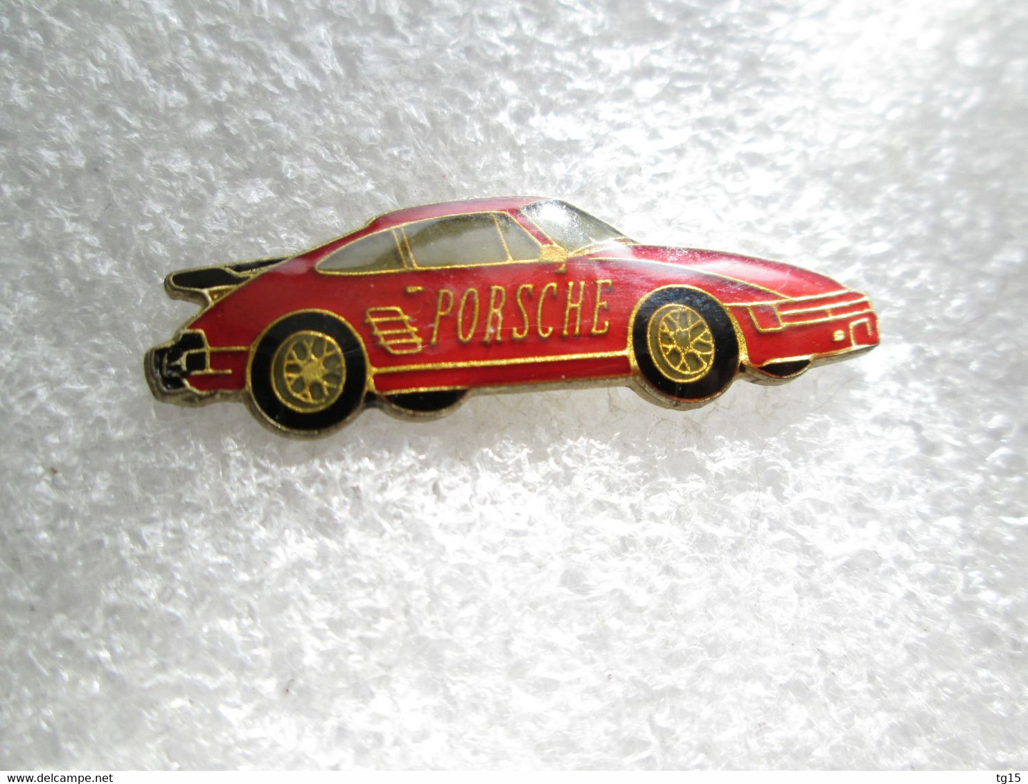 PIN'S    PORSCHE  911 - Porsche