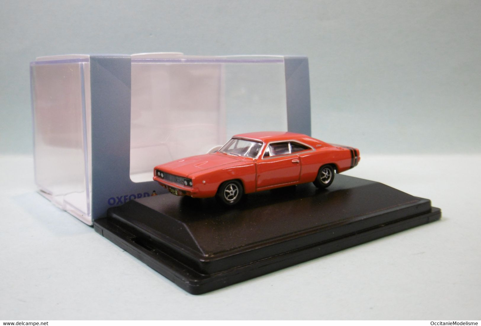 Oxford - DODGE CHARGER R/T 1968 Rouge Voiture US Neuf HO 1/87 - Strassenfahrzeuge