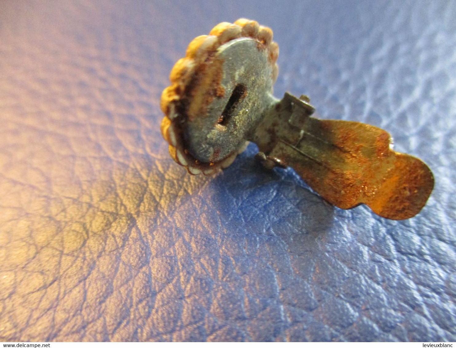 Une Boucle Pour Oreille Non Percée/métal Orné Turquoise/Fixation à L'ancienne/Vers 1900-1930      Bij140 - Orecchini