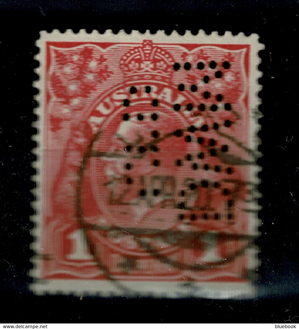 Ref 1570 - Australia KGV 1d Red With DWM Ltd Perfin Stamp - Perforés