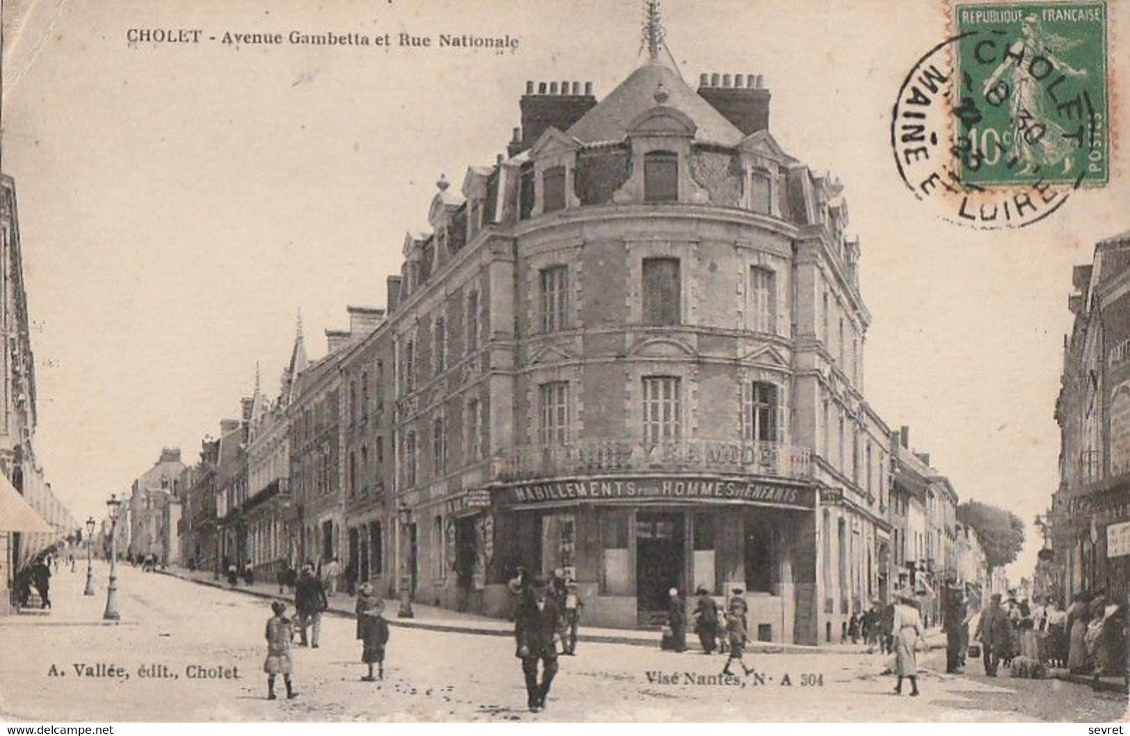 CHOLET. - Avenue Gambetta Et Rue Nationale - Cholet