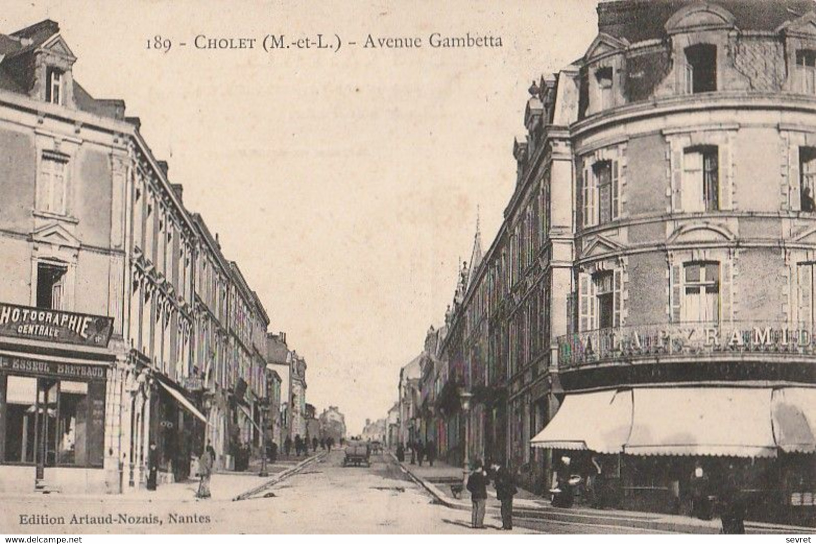CHOLET. - Avenue Gambetta - Cholet
