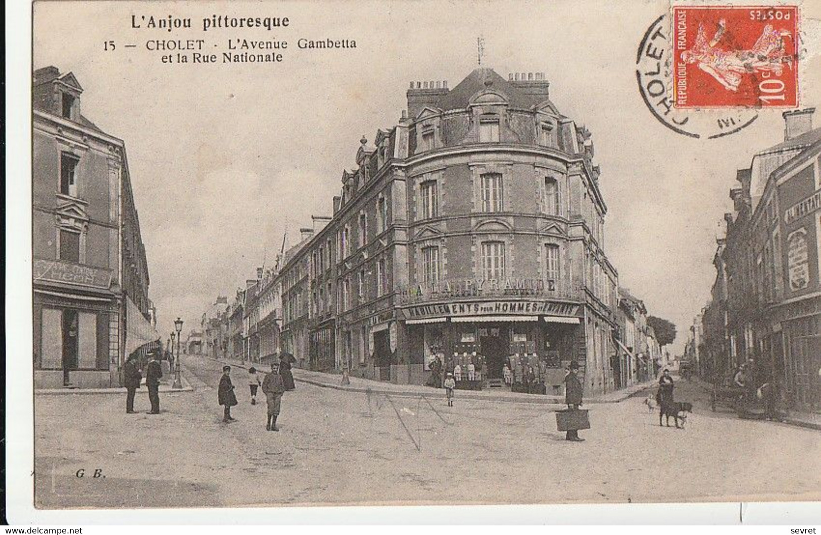 CHOLET. - L'Avenue Gambetta Et La Rue Nationale - Cholet