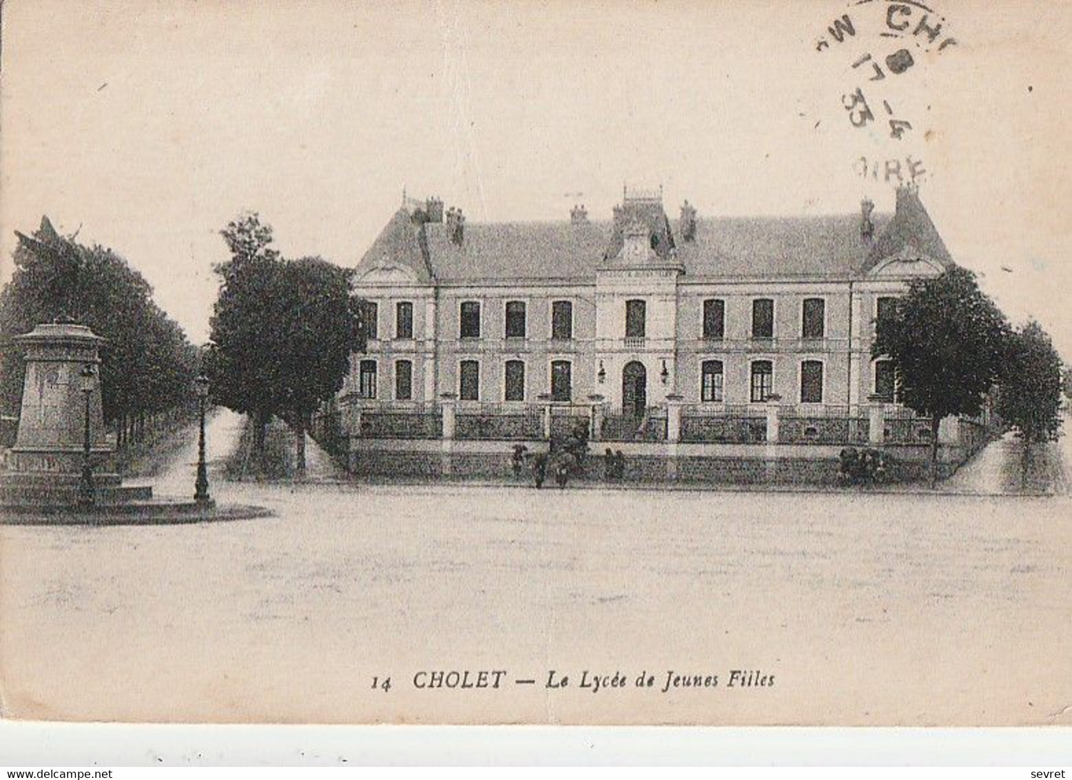 CHOLET. - Le Lycée De Jeunes Filles - Cholet