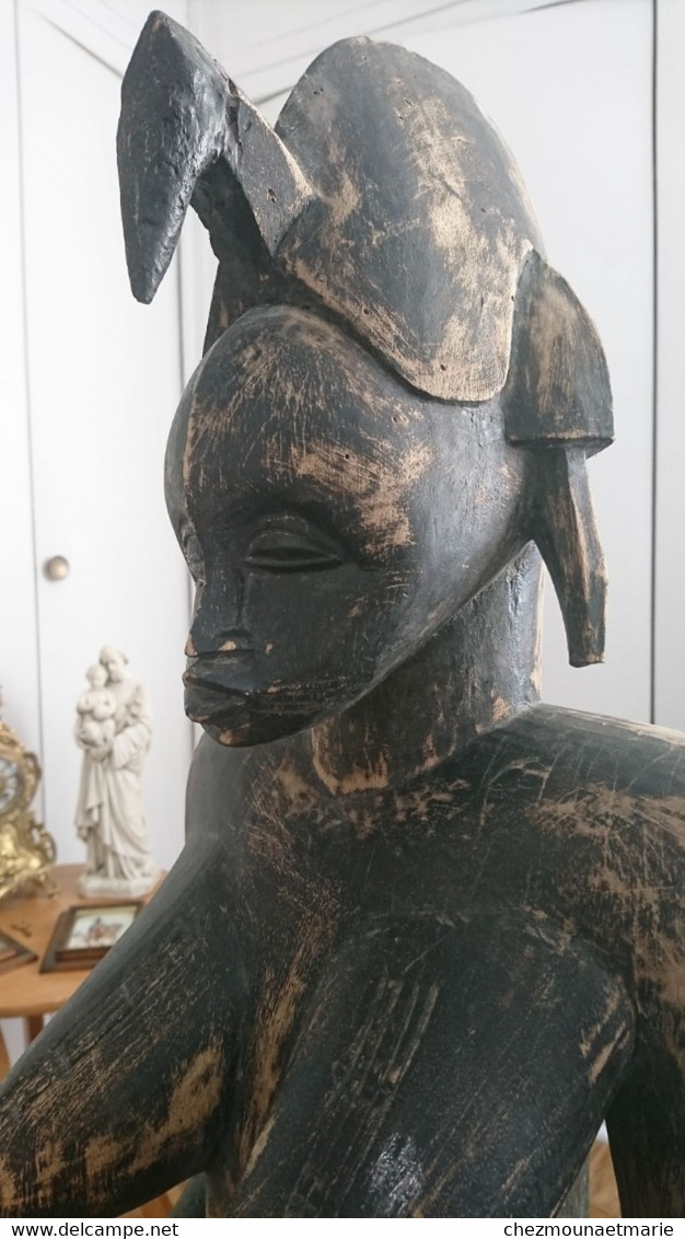 AFRIQUE SCULPTURE MATERNITE SENOUFO ? BOIS 85 CM DE HAUTEUR 25 CM DE LARGEUR ENVIRON