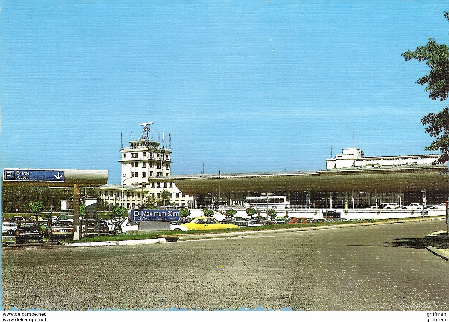 AEROPORT DE BORDEAUX MERIGNAC CPSM GM TBE - Merignac