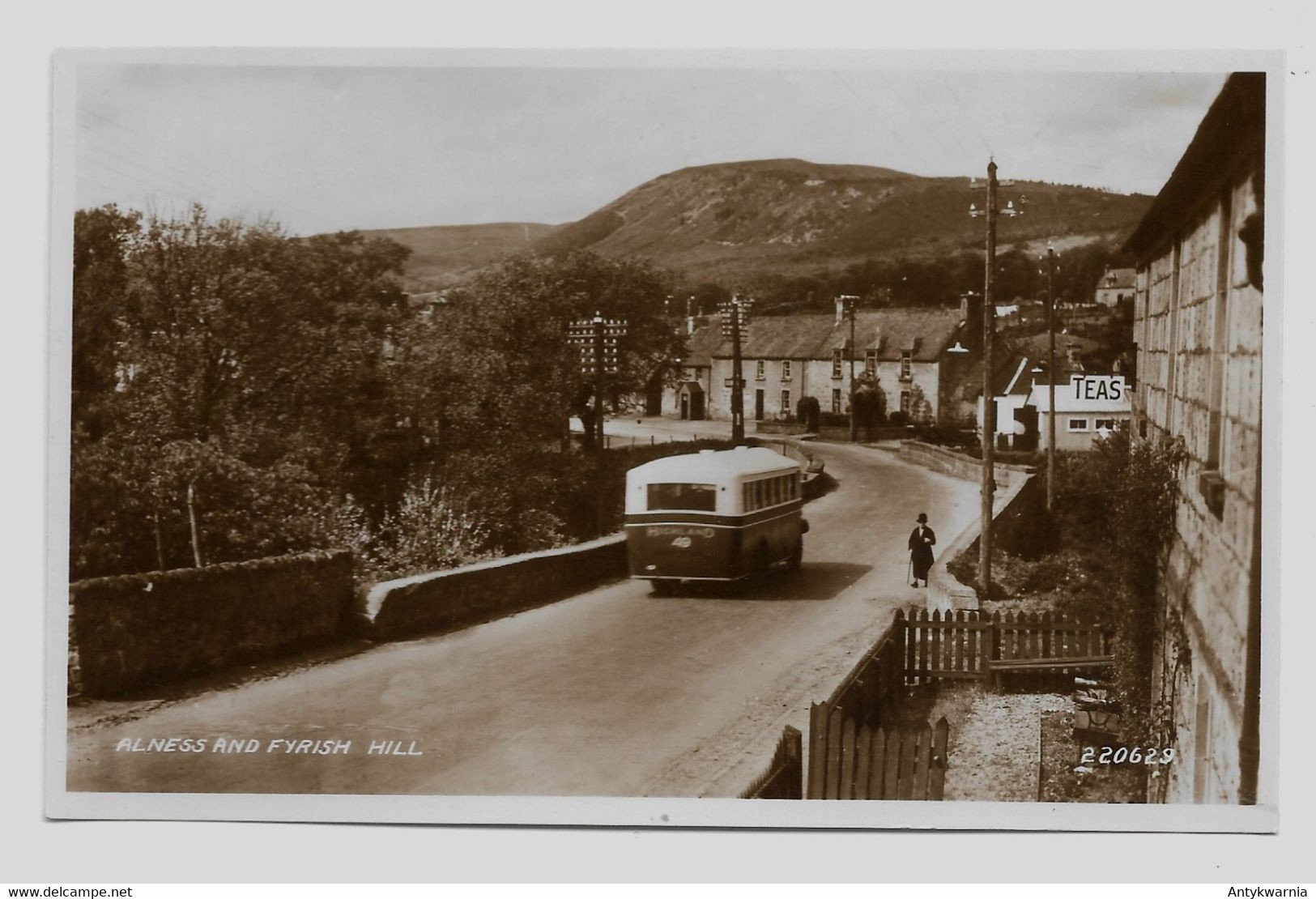 Alness  Bus  E111 - Ross & Cromarty