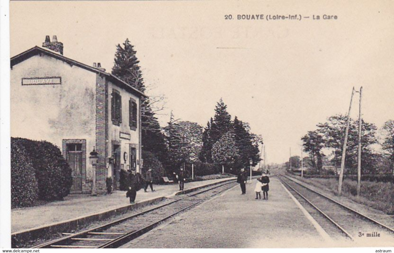 Cpa -44- Bouaye - La Gare -personnages-edi 3e Mille N°20 - Bouaye