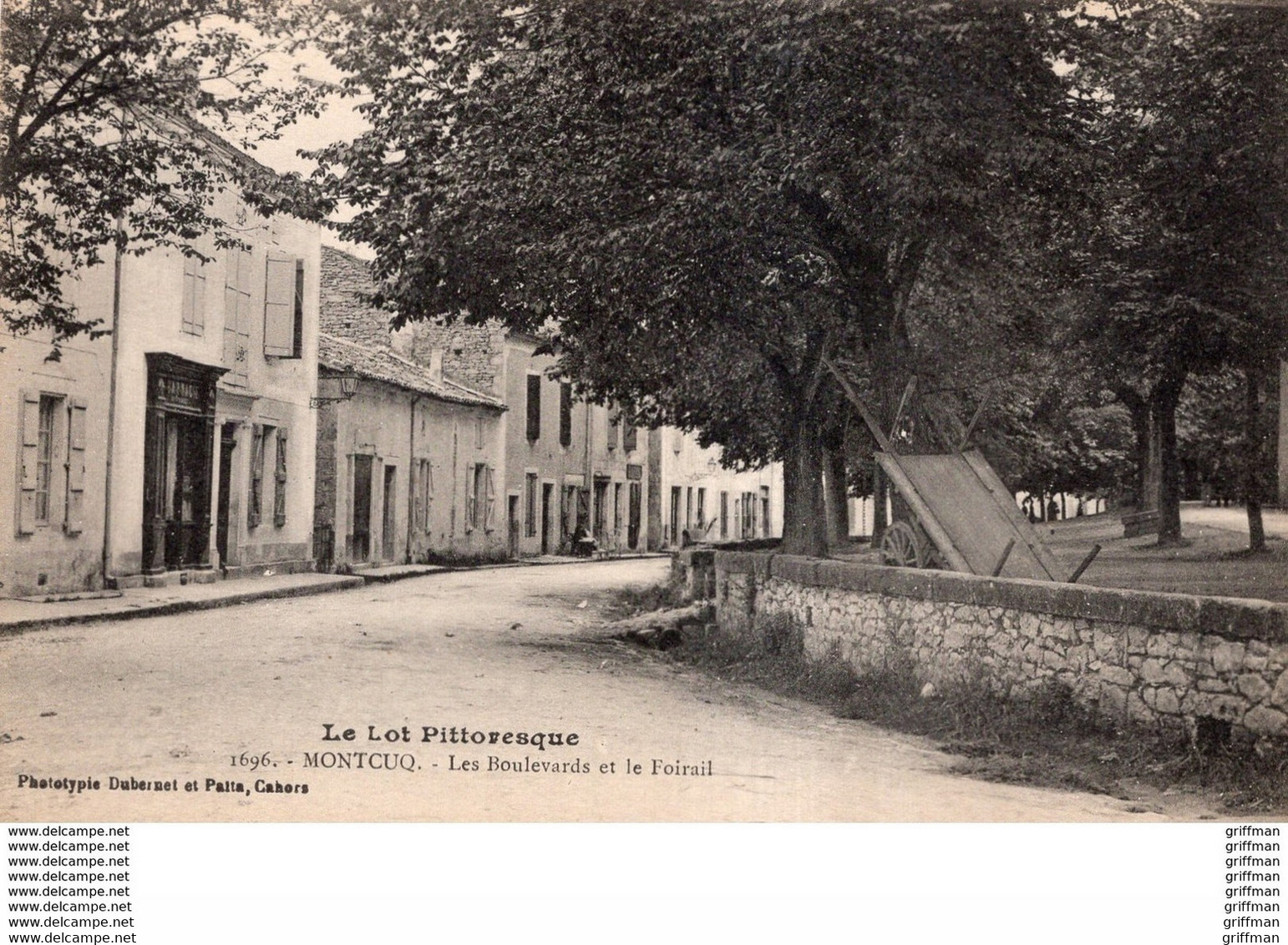 MONTCUQ LES BOULEVARDS ET LE FOIRAIL TBE - Montcuq