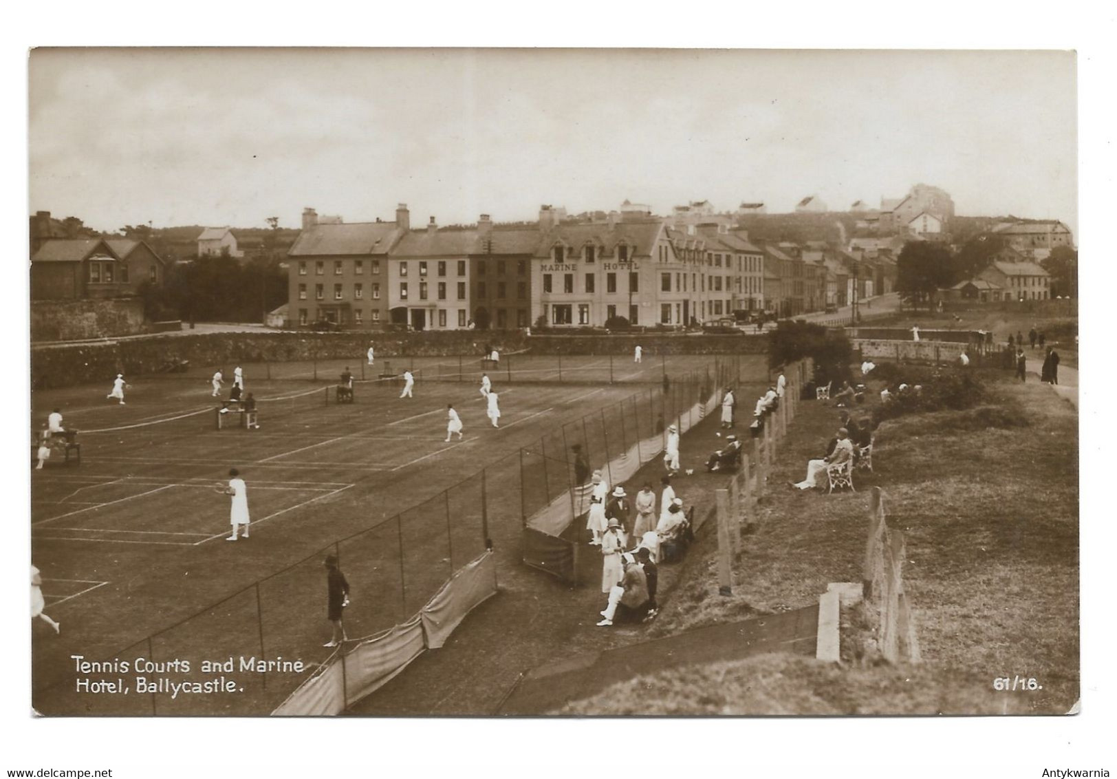 Ballycastle Tennis Courts  Hotel  Ca. 1925y.  E119 - Belfast