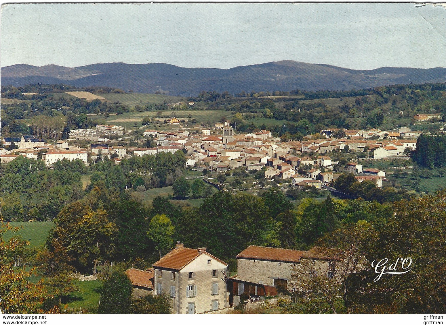 CUNLHAT VUE GENERALE OUEST A L'HORIZON CHAINE DU FOREZ ET PIERRE SUR HAUTE 1969 CPSM GM TBE - Cunlhat