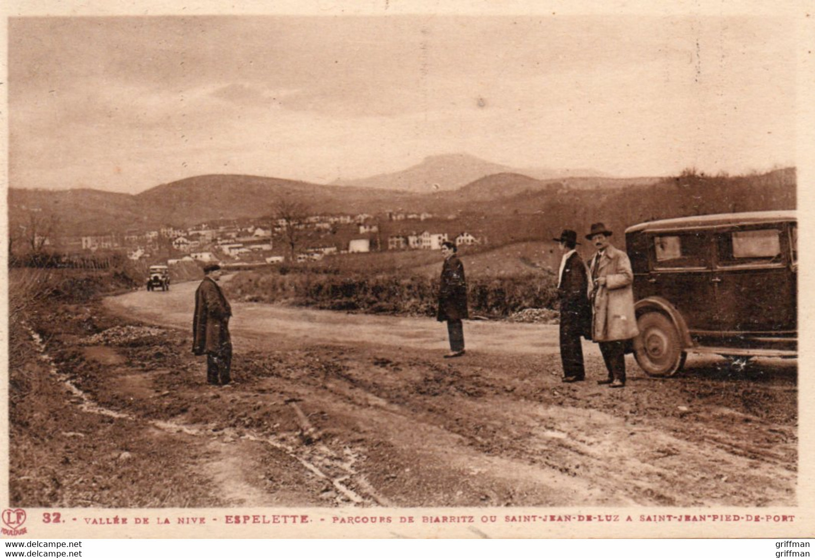 ESPELETTE PARCOURS DE BIARRITZ OU SAINT JEAN DE LUZ A SAINT JEAN PIED DE PORT TBE - Espelette