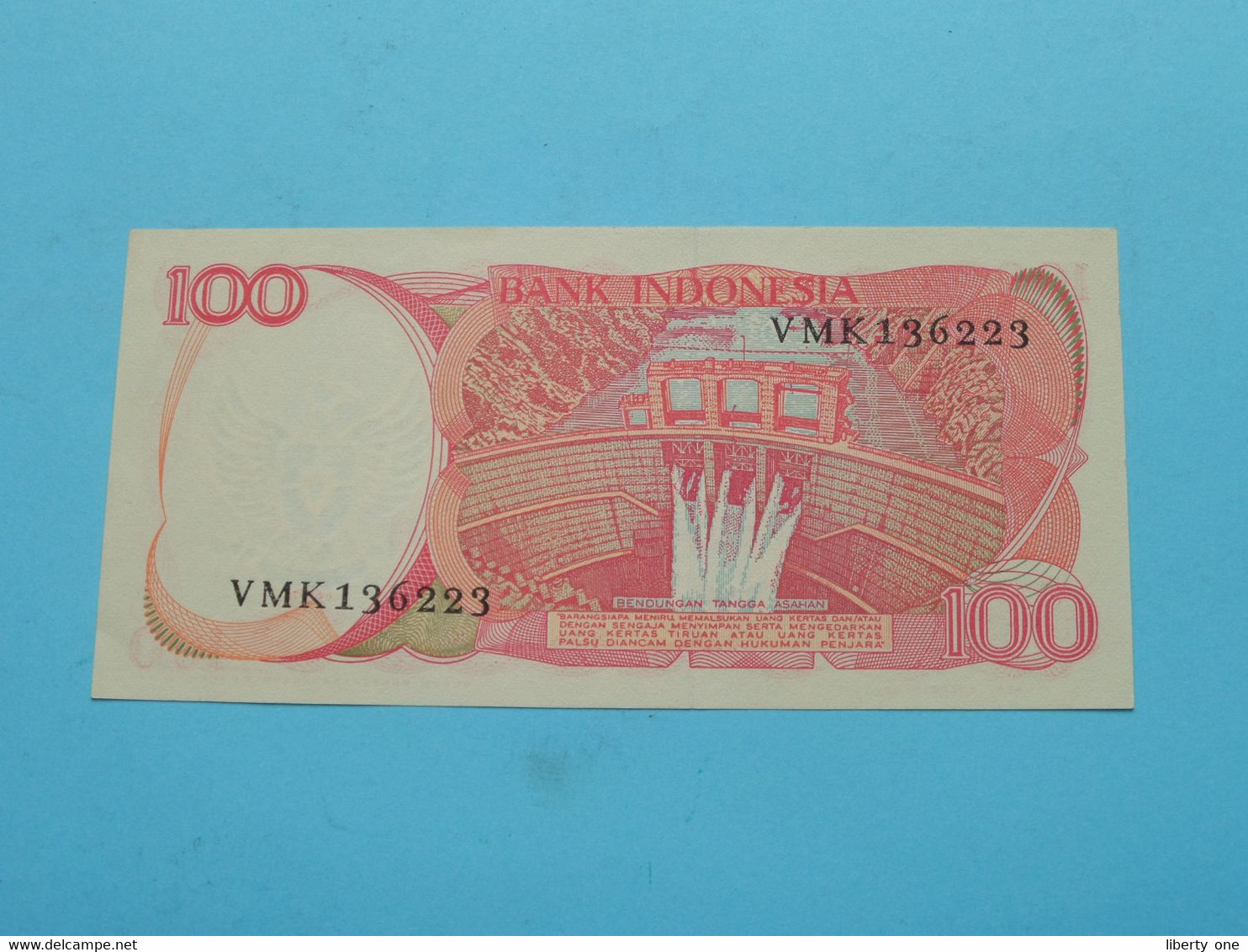 100 Rupiah ( VMK136223 ) 1984 - Bank Indonesia ( Voir / See > Scans ) UNC ! - Indonésie