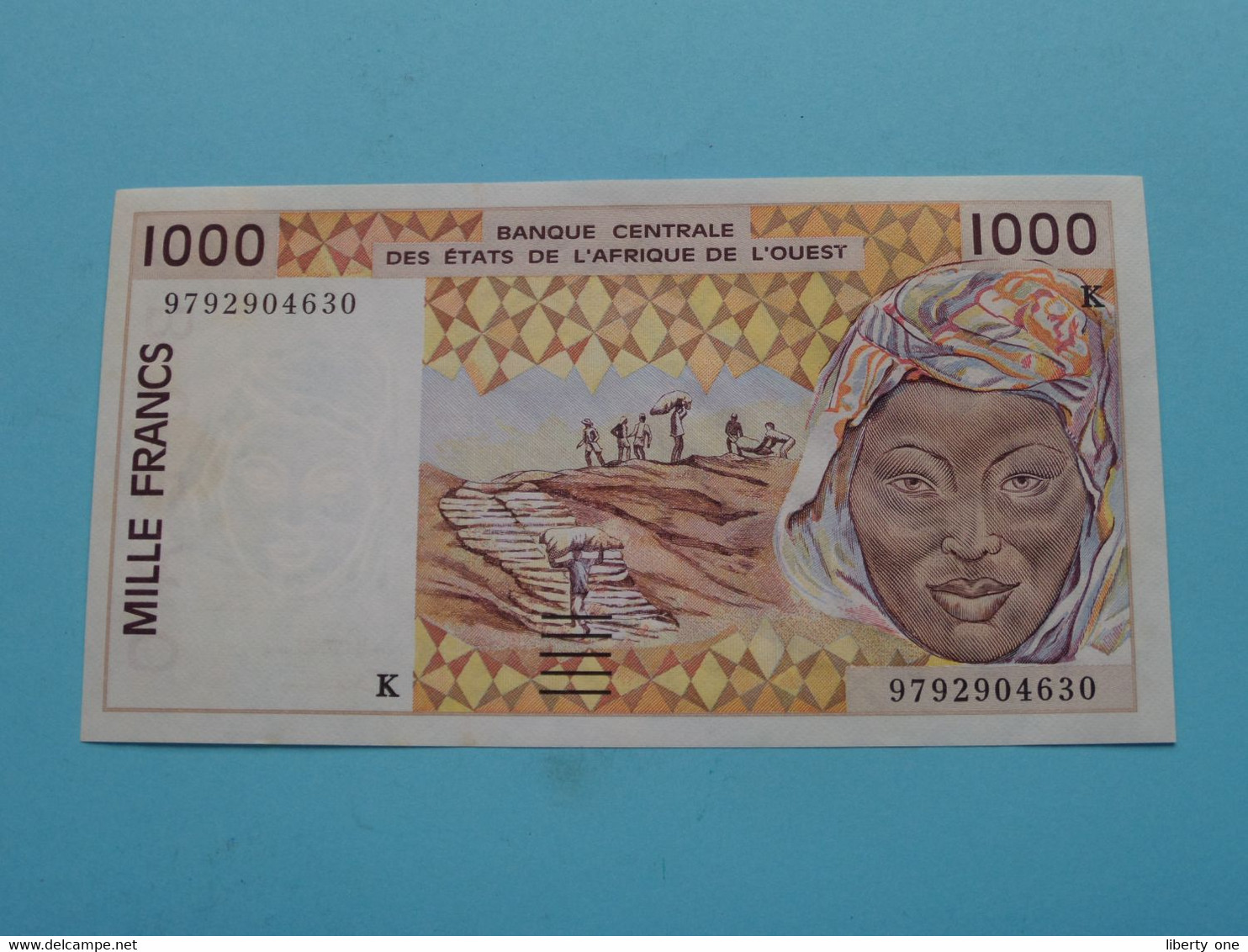 1000 Mille FRANCS ( K ) Banque Centrale Des Etats De L'Afrique De L'Ouest ( 9792904630 ) ( For Grade See SCAN ) UNC ! - États D'Afrique De L'Ouest