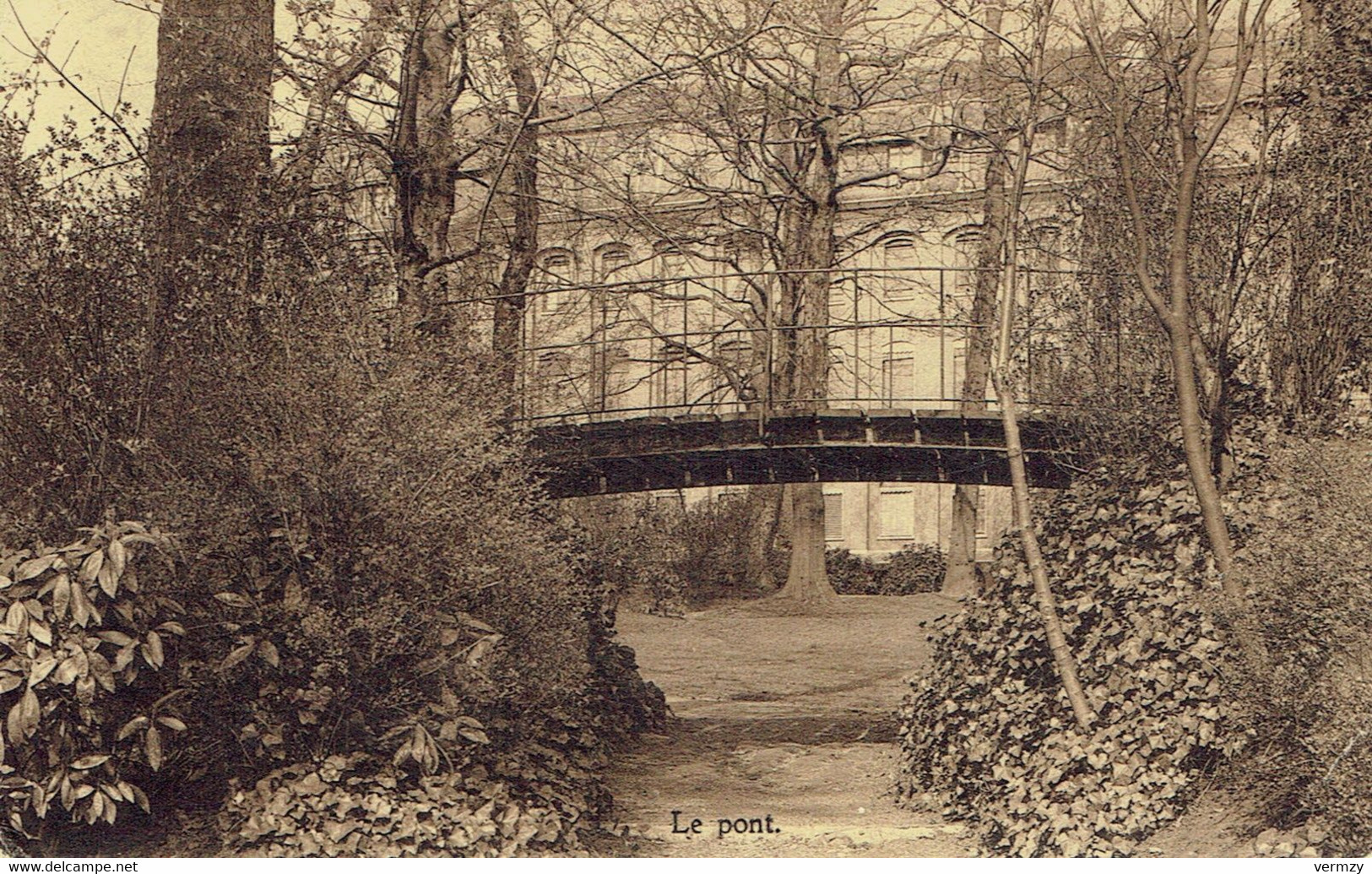 CPA BRUXELLES : Pensionnat N.D. Du Roule - Le Pont - Etterbeek
