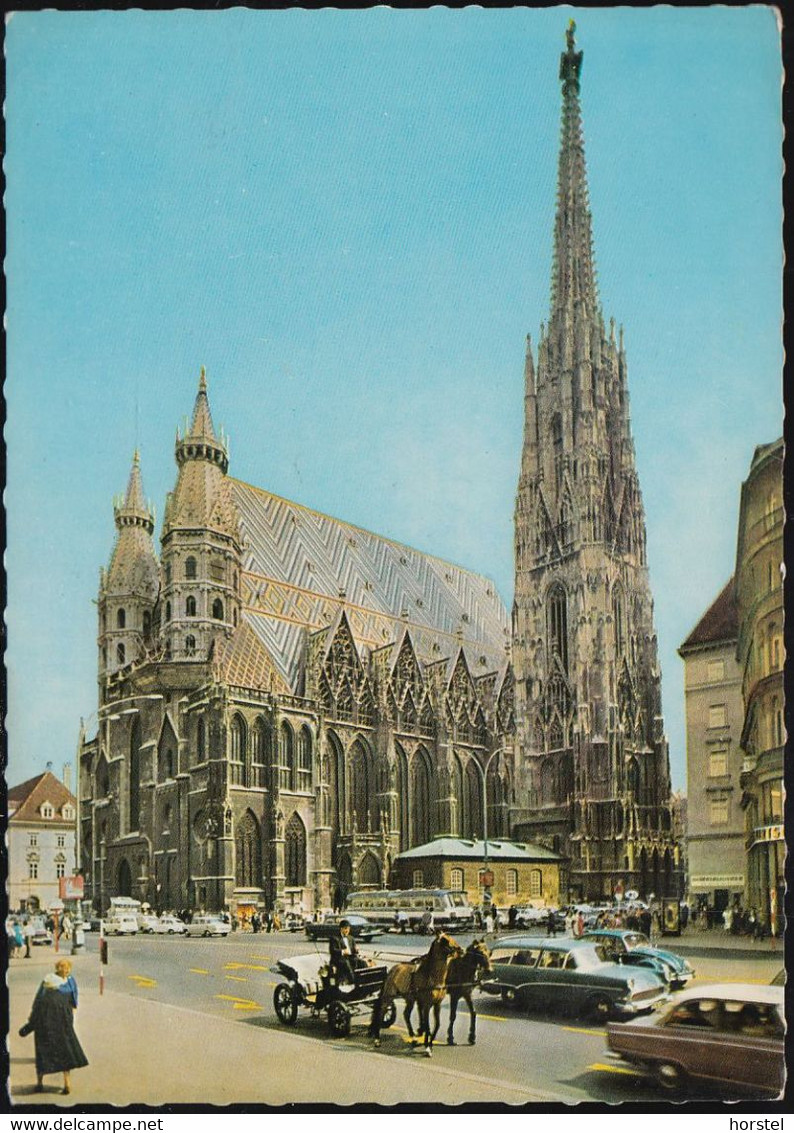 Austria - 1010 Wien - Stephansdom - Fiaker - Cars - VW-Käfer - Opel Rekord Caravan P1 - DKW - Stephansplatz