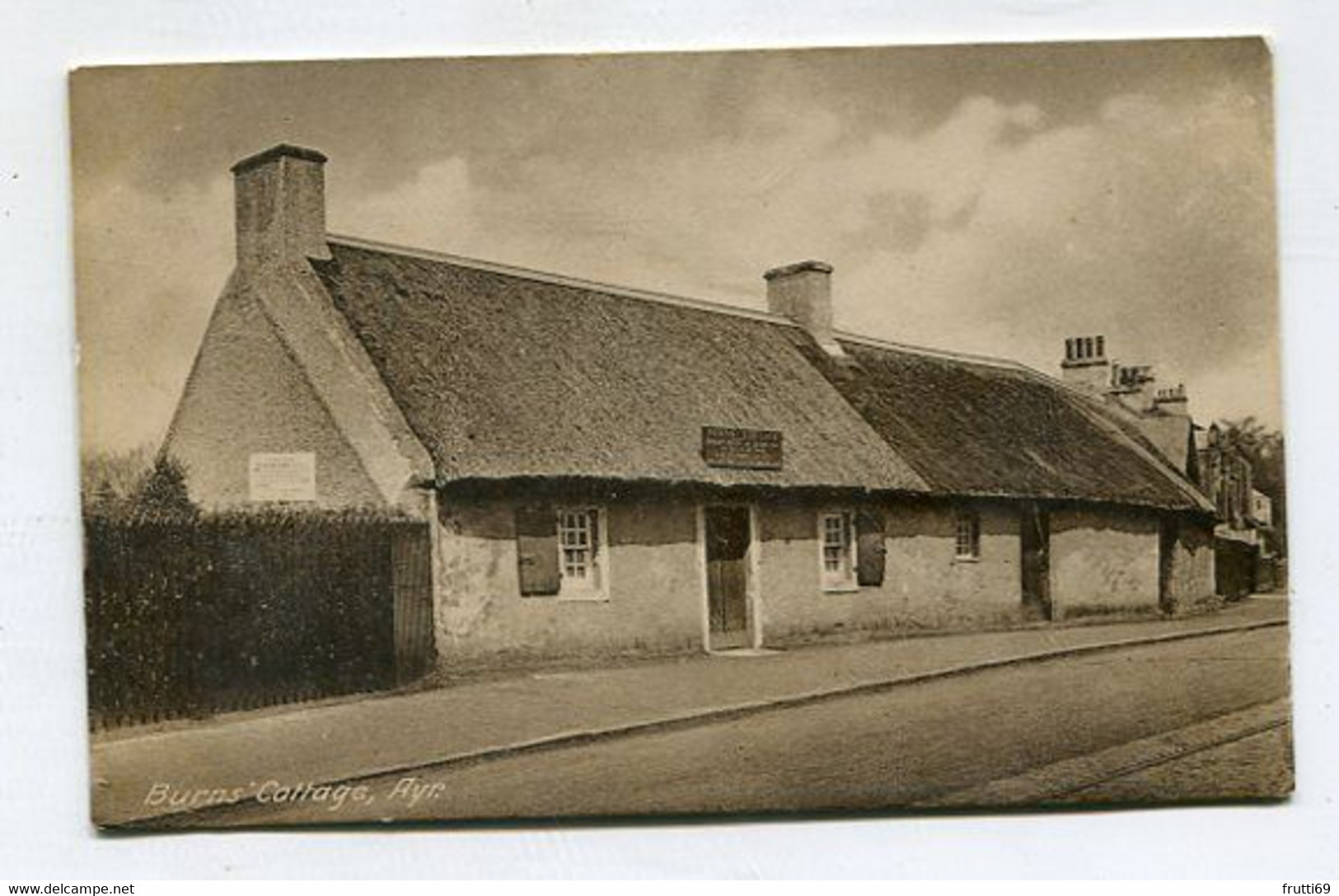 AK 081759 SCOTLAND - Ayr - Burns' Cottage - Ayrshire