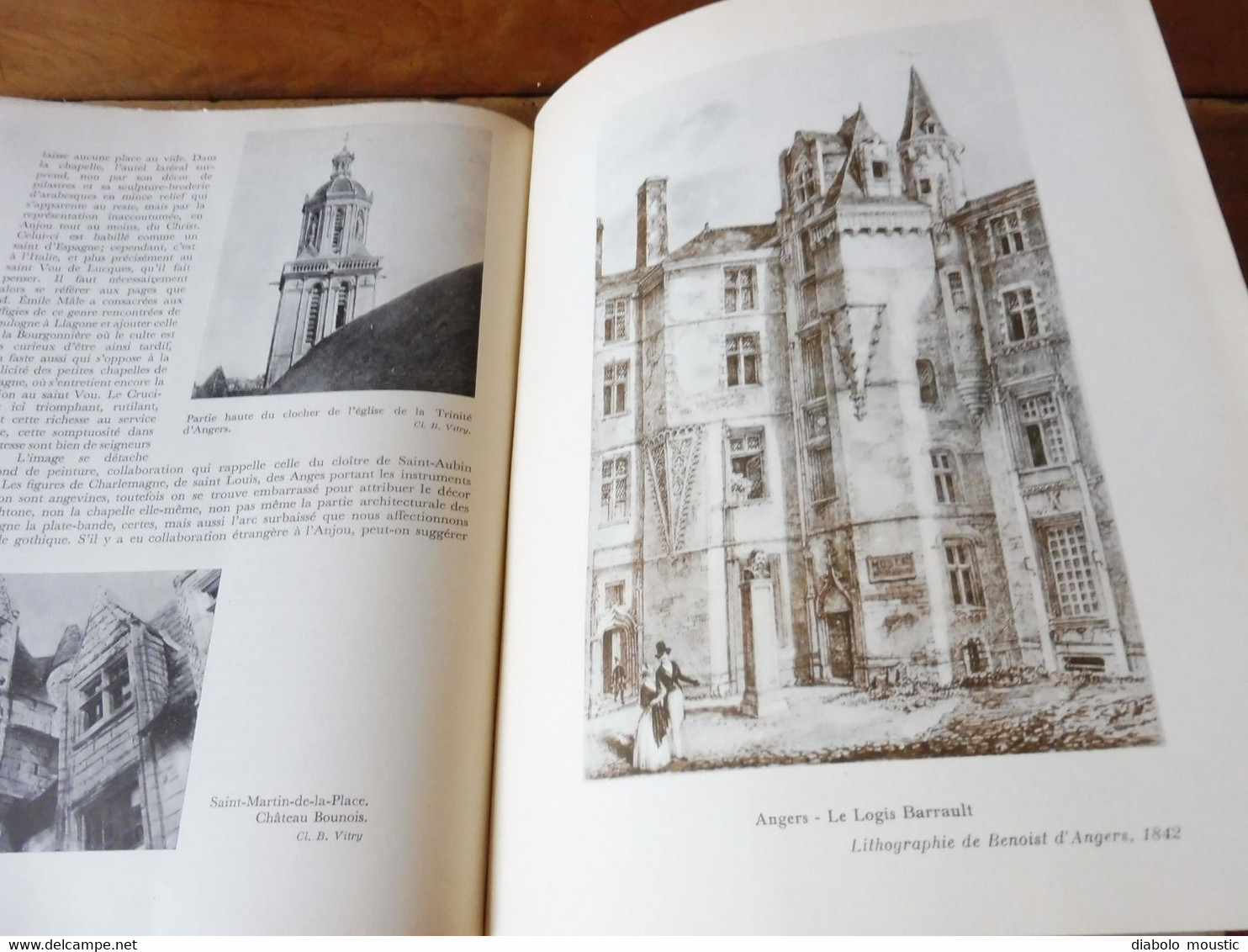 1951   ANJOU  ( Inondation du Val); Durtal, Saumur, Angers, Saint-Florent; Célébrités; Arts; Histoire; Etc