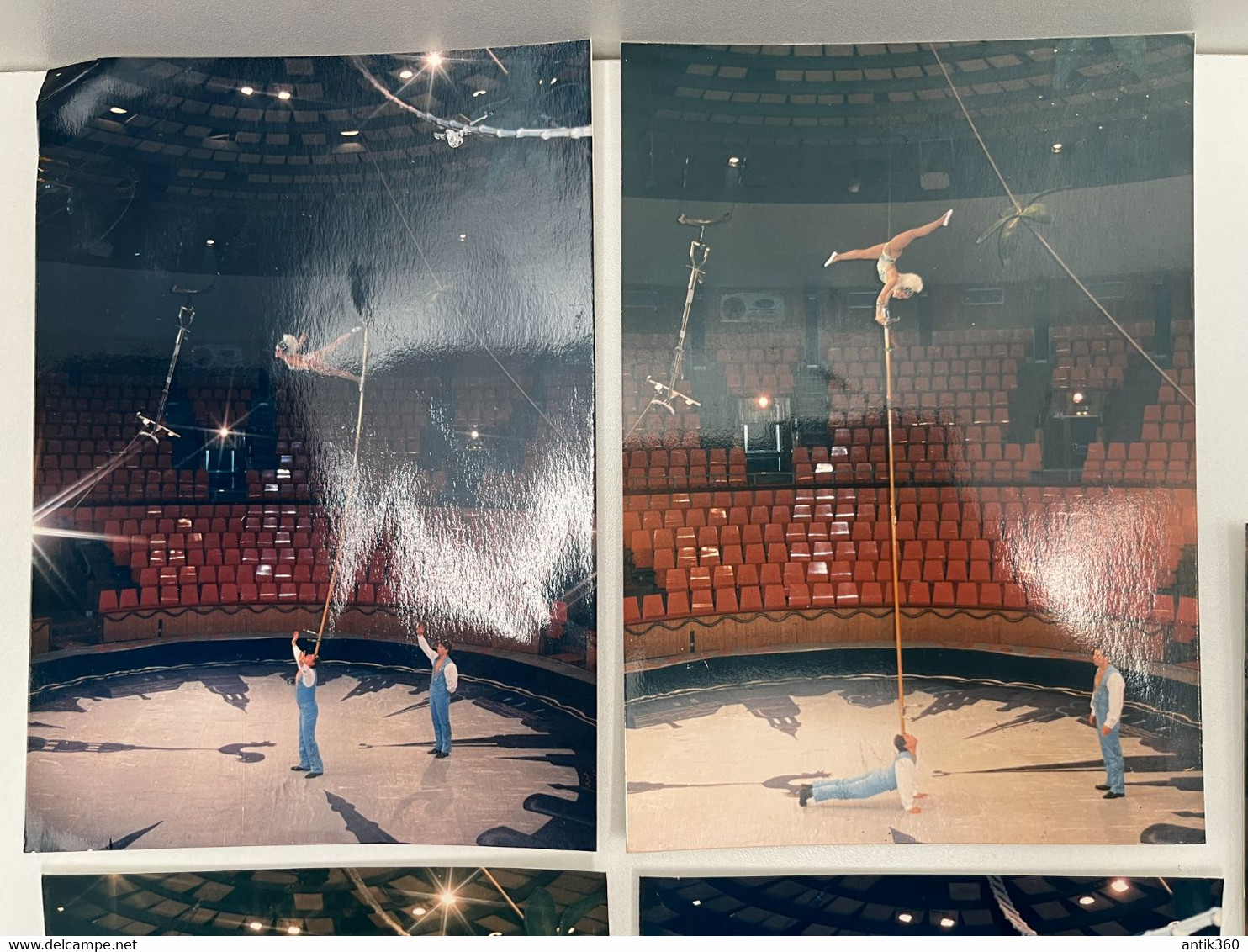 Cirque - Lot De 5 Photos Acrobates DOBOS - Circus - Berühmtheiten