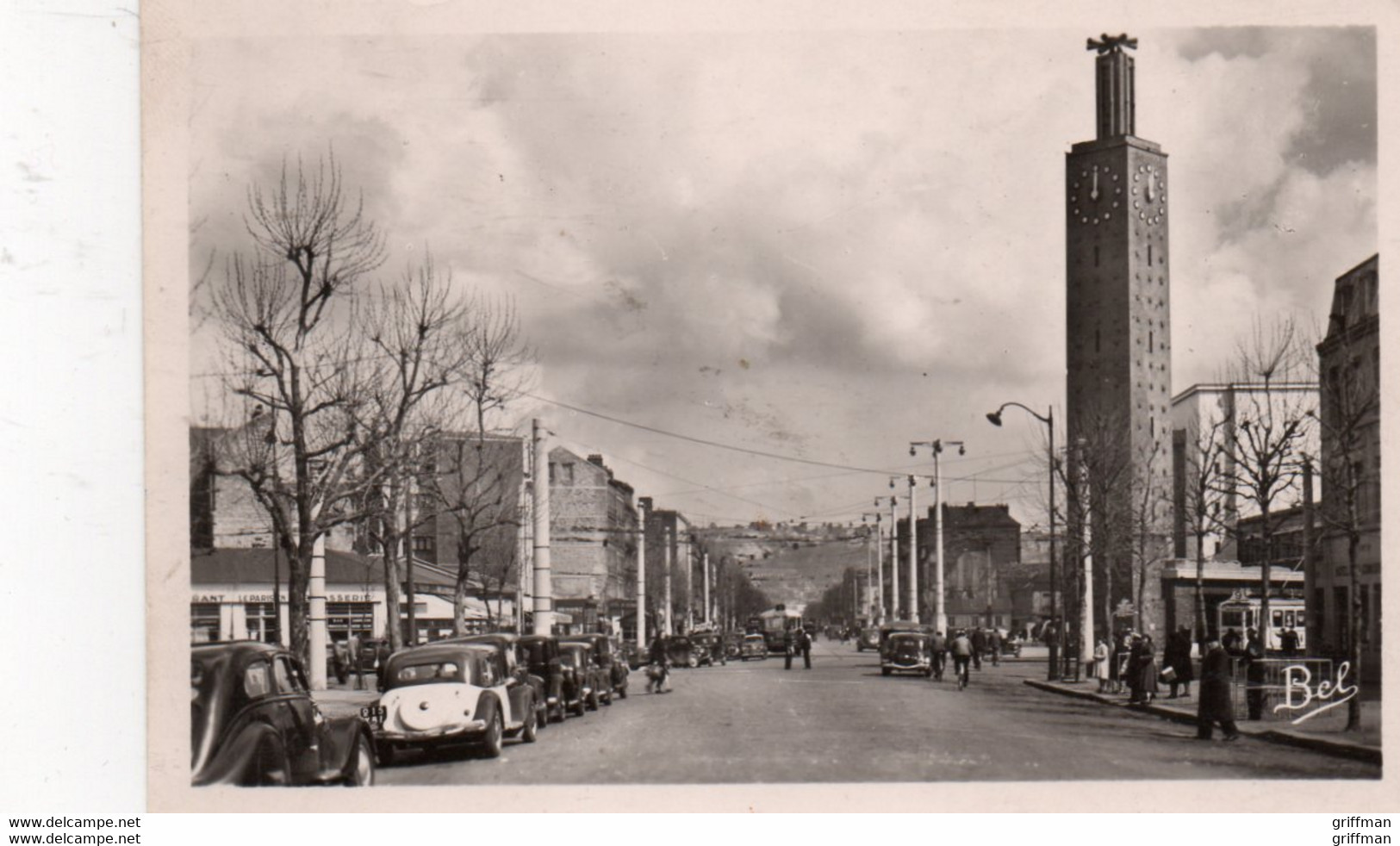 LE HAVRE LE COURS DE LA REPUBLIQUE ET LA GARE CPSM 9X14 TBE - Bahnhof