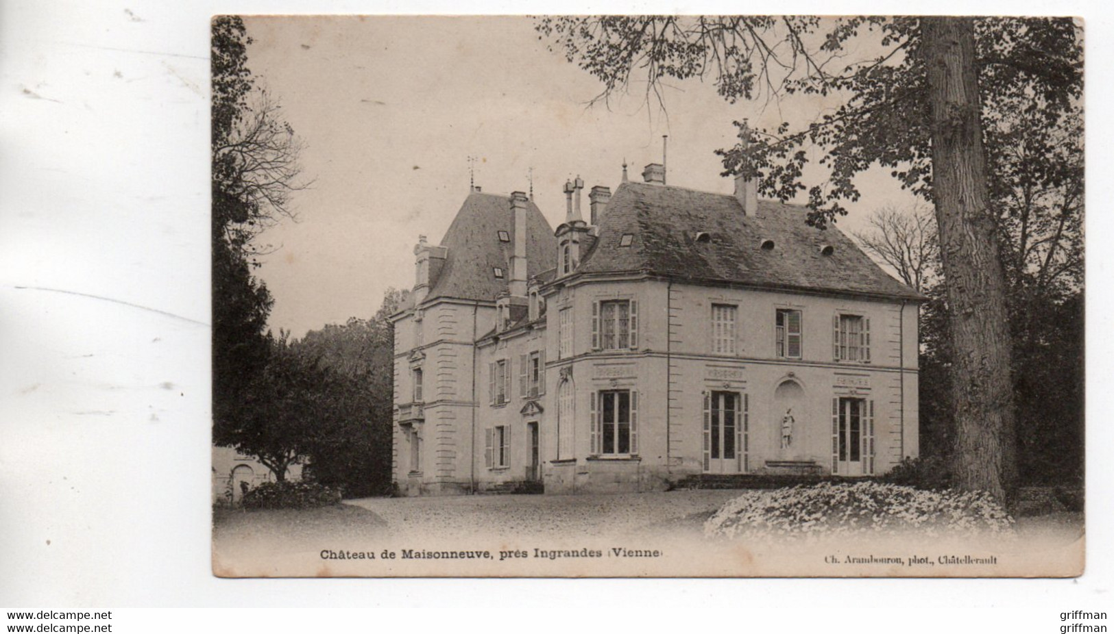 ENVIRONS INGRANDES CHATEAU DE MAISONNEUVE TBE - Ingrandes