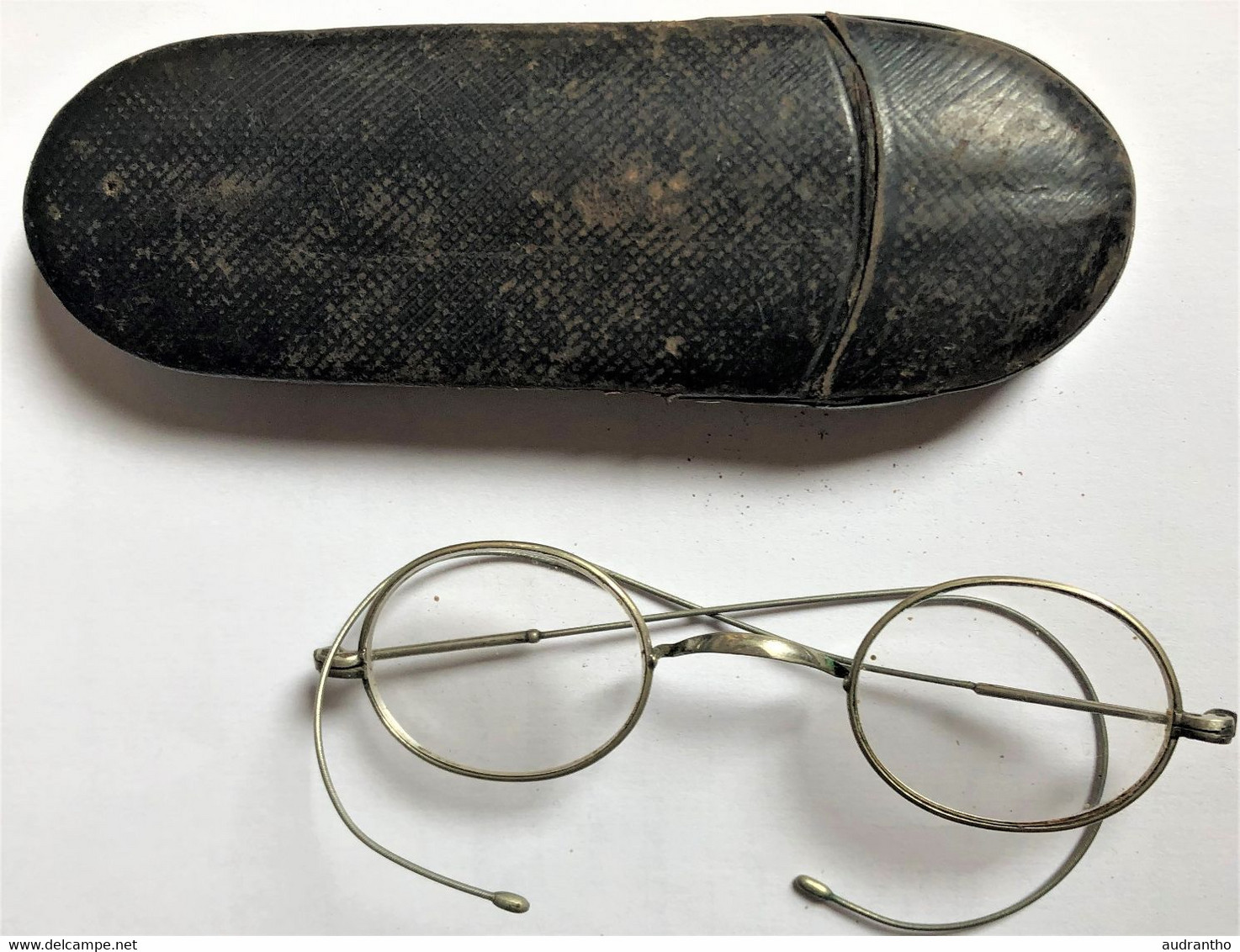 Anciennes Lunettes à Oeil En Fil De Fer Avec étui Années 20 - Glasses