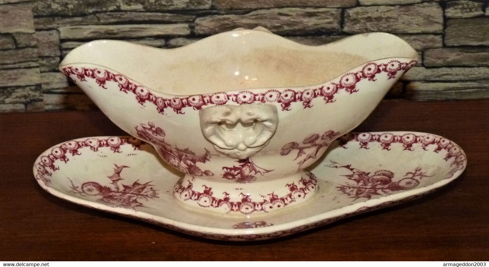 TRES BELLE SAUCIERE DE SERVICE ANCIEN EN FAIENCE DE GIEN DECOR Chardon Vers 1900 - Gien (FRA)