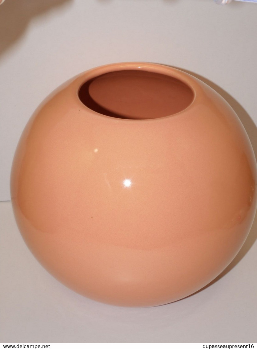 *JOLI VASE BOULE VINTAGE SAINT CLEMENT Couleur Orangé COLLECTION DECO XXe    E - Saint Clément (FRA)