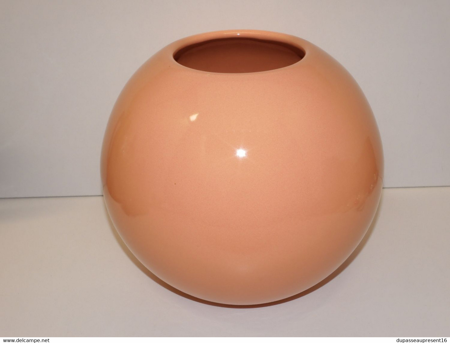 *JOLI VASE BOULE VINTAGE SAINT CLEMENT Couleur Orangé COLLECTION DECO XXe    E - Saint Clément (FRA)