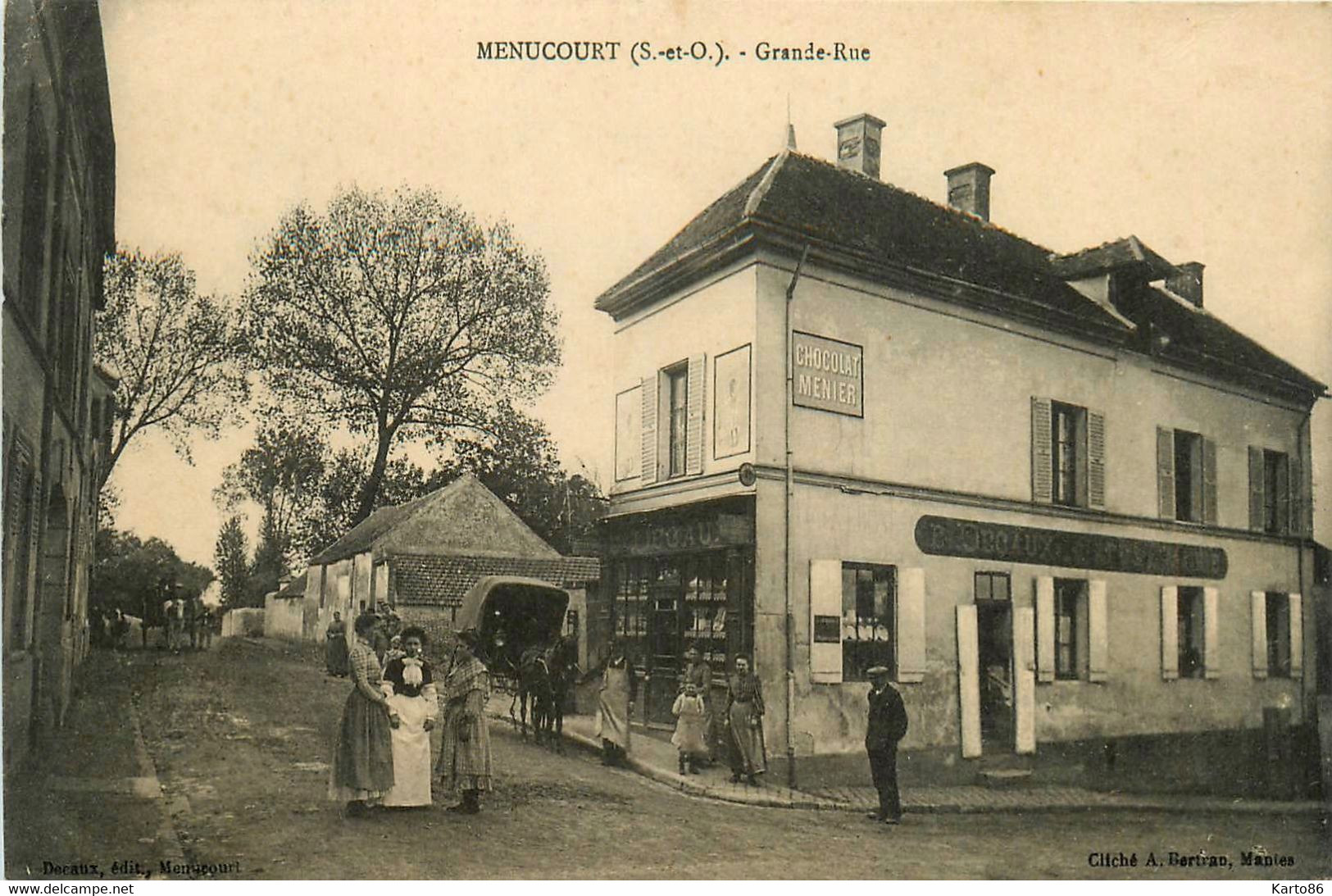 Menucourt * La Grande Rue Du Village * Commerce Magasin DECAUX * Villageois - Menucourt