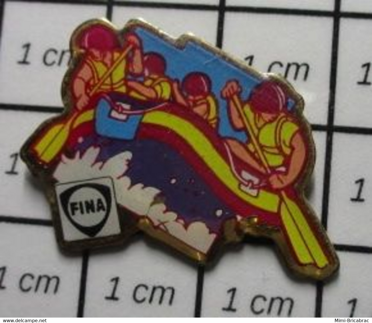 2817 Pin's Pins / Beau Et Rare / SPORTS / TORRENT CANOE RAFTING FINA Ramae Rameurs Ramer !! - Canoeing, Kayak