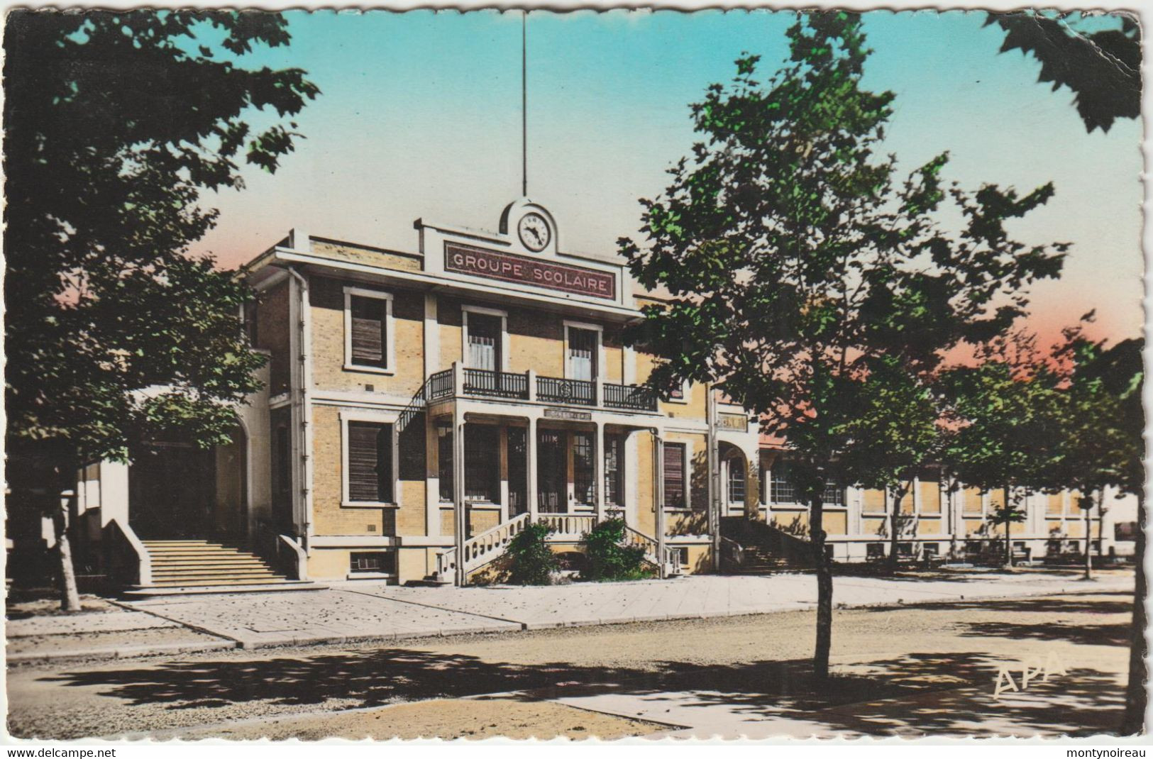 Tarn : CARMAUX :  Groupe    Scolaire  1964 , école - Carmaux