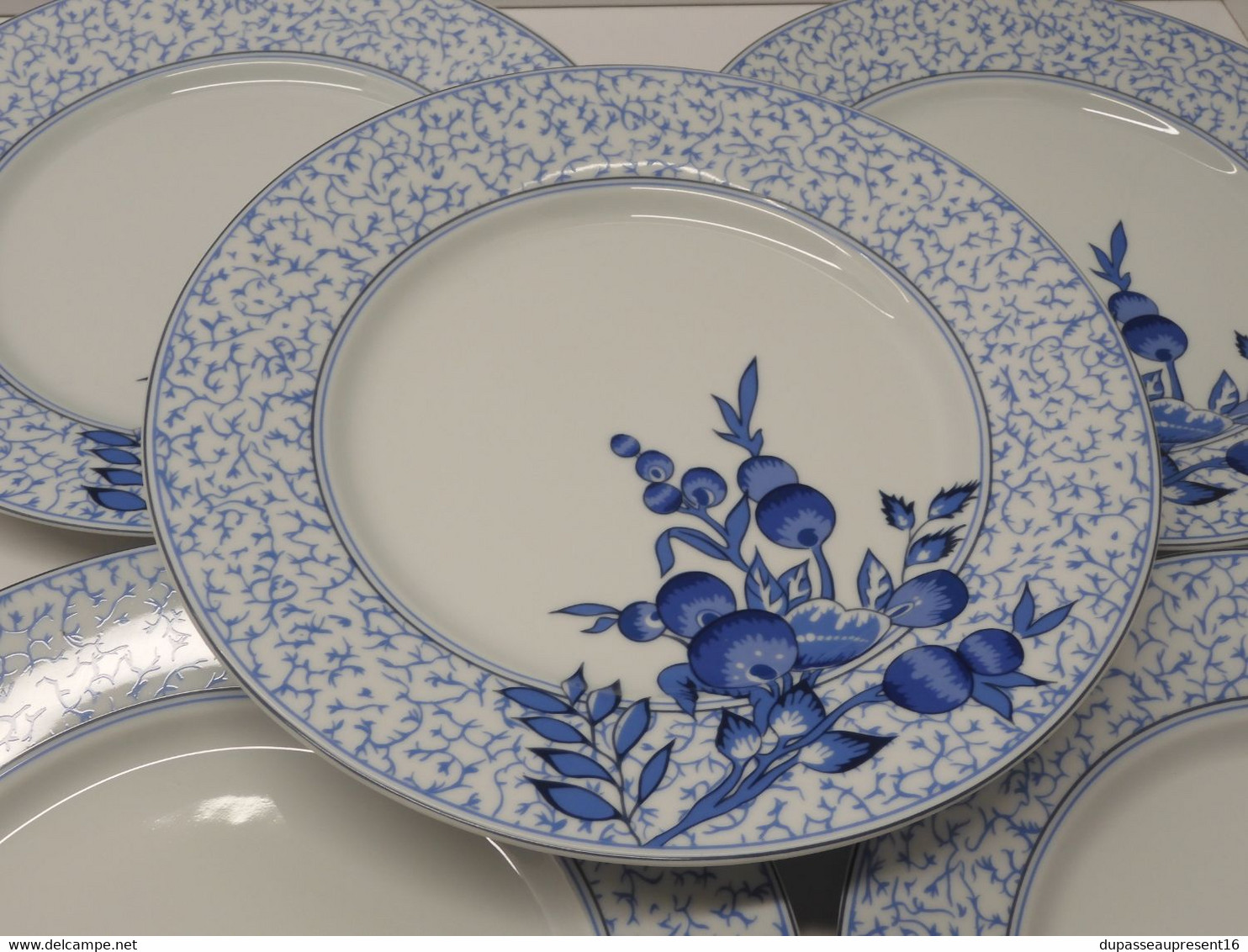 *6 GRANDES ASSIETTES PLATES PORCELAINE LIMOGES PHILIPPE DESHOULIERES BRACIEUX   E - Limoges (FRA)