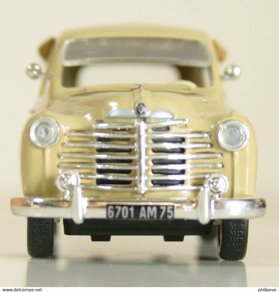 RENAULT Colorale Savane 1950 - VITESSE 1:43 - Vitesse