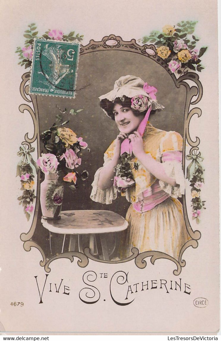CPA Fête - Vive Sainte Catherine - Femme Au Chapeau Avec Un Bandeau - Fleurs - Colorisée - Sainte-Catherine