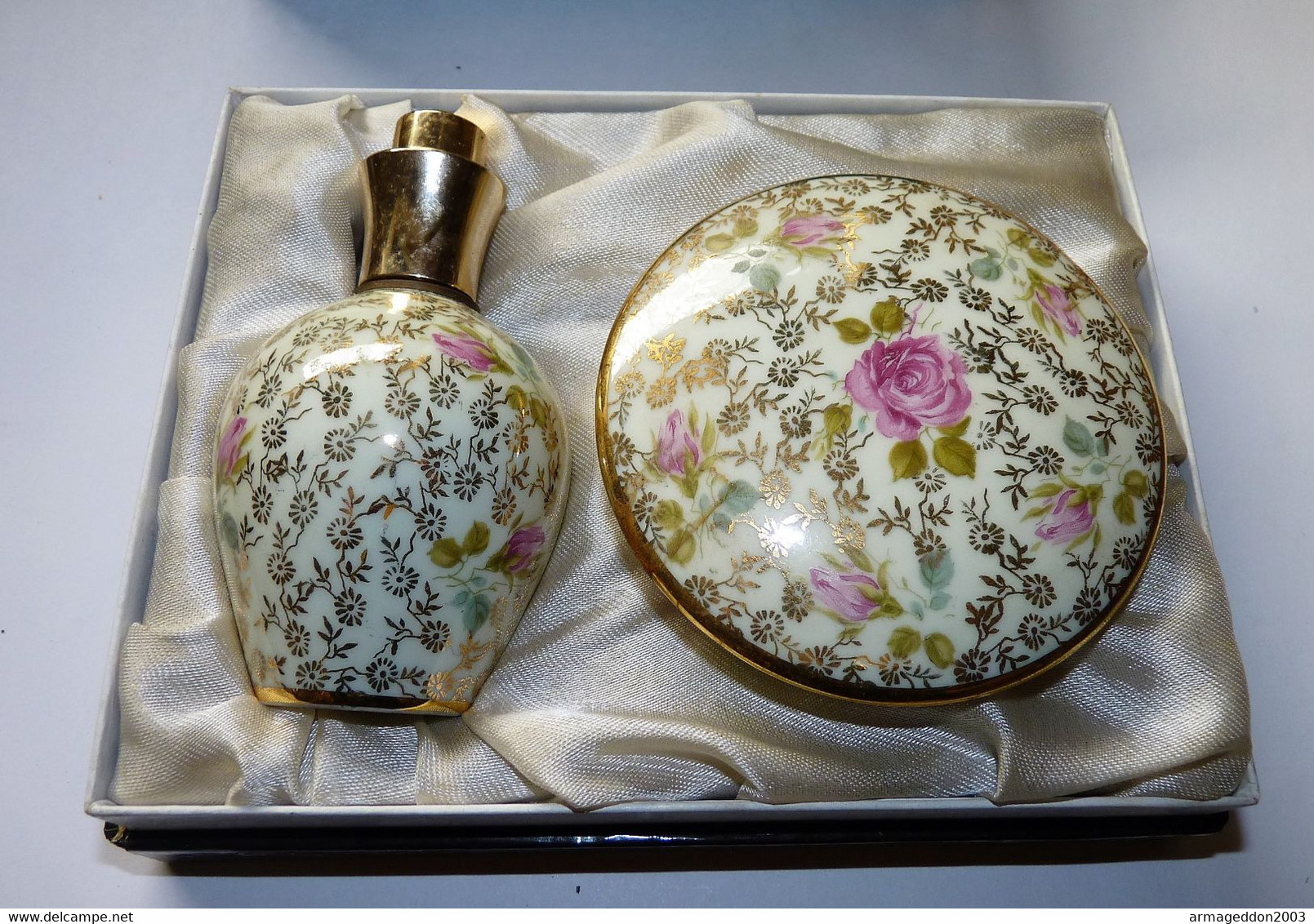 ANCIEN COFFRET VAPORISATEUR A PARFUM EN PORCELAINE DE LIMOGES STEP - Accessoires