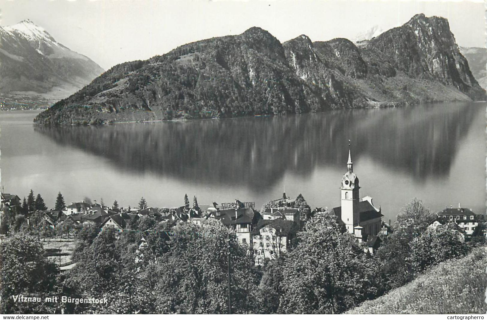 Europe Switzerland Zurich USTER Vierwaldstattersee Vitznau Lake Scene Parkhotel Und Bucht Postcard - Uster